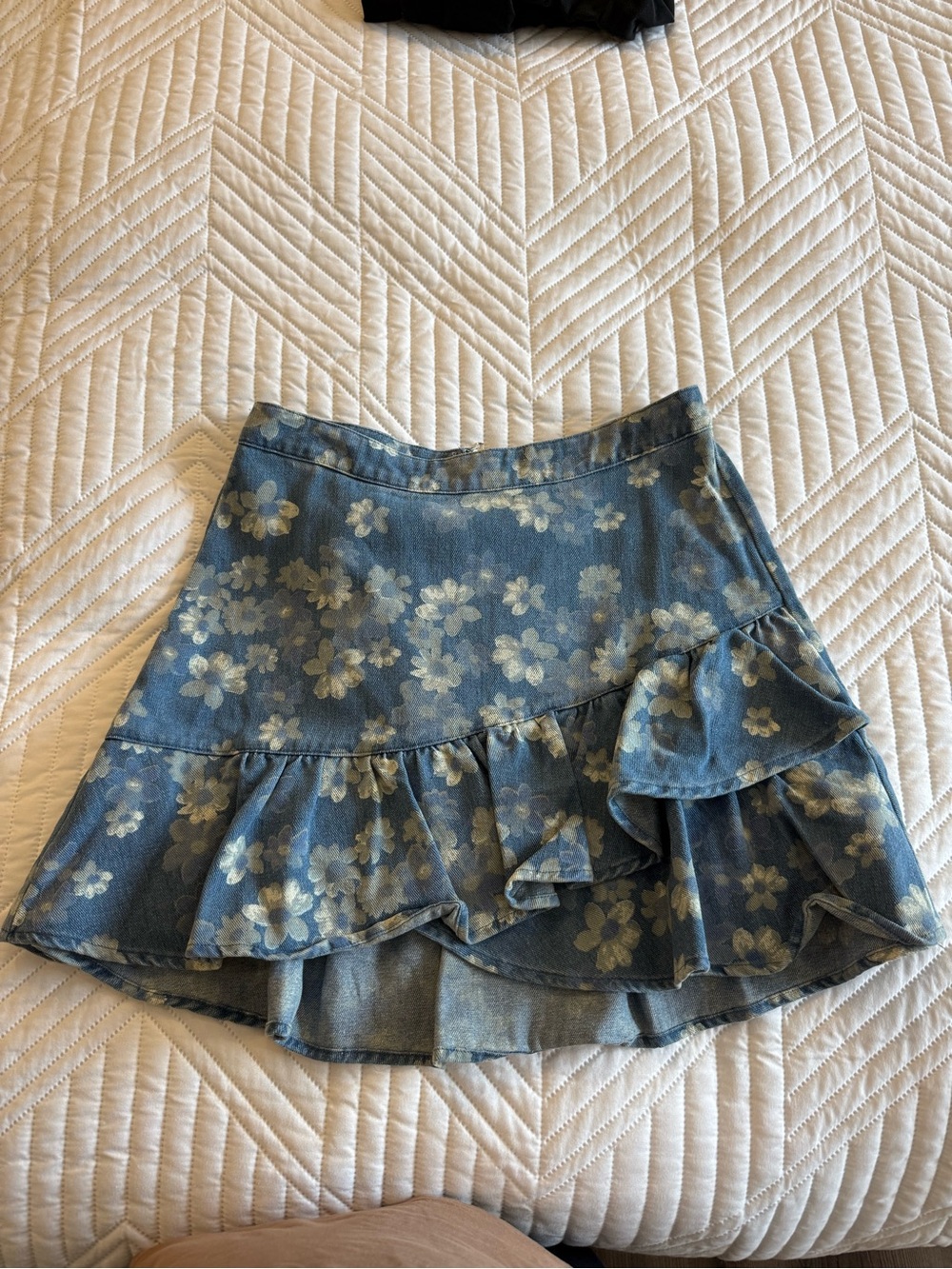 Jacqui E Blue Floral Ruffled Denim Skirt